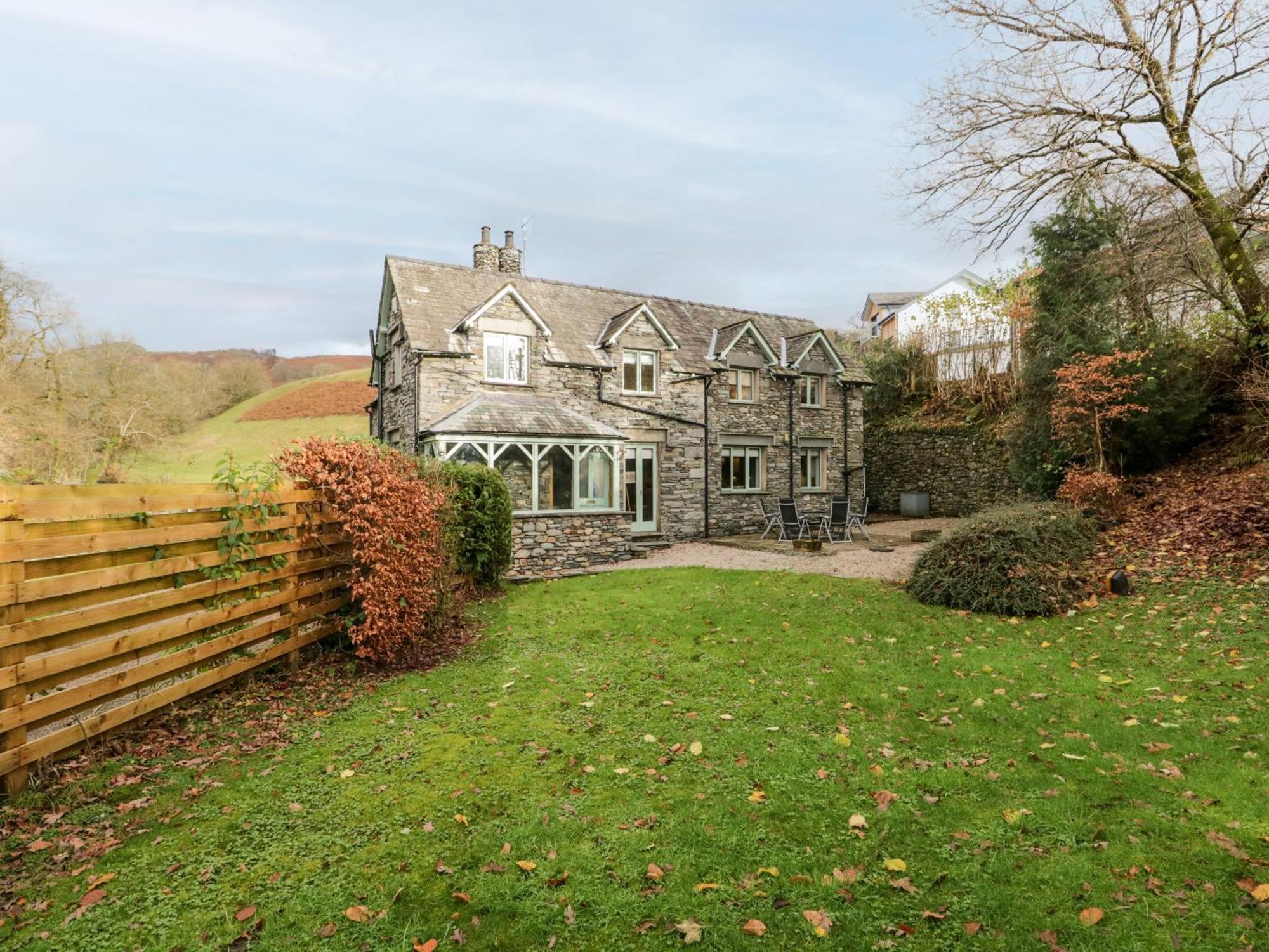 Scandale Bridge Cottage Ambleside Exterior photo